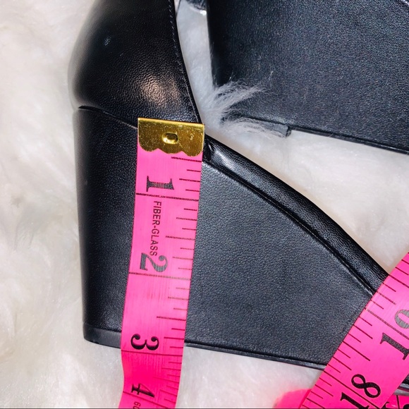 woodland beige sandals